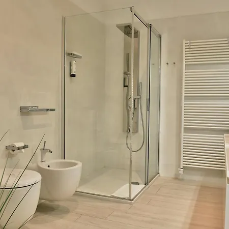 아파트 Wosching Haus Roemer Living 메라노