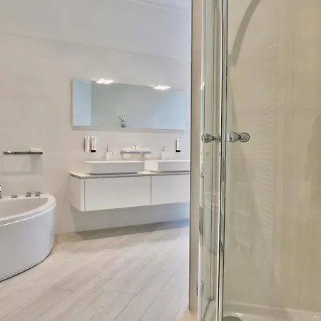 Wosching Haus Roemer Living Apartment