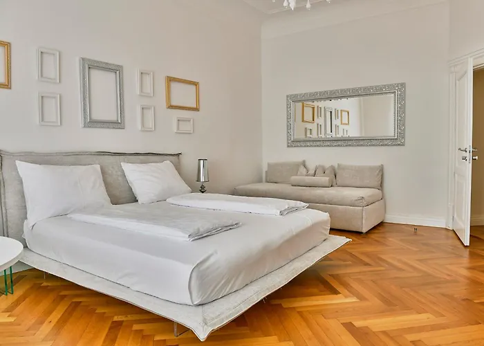 Wosching Haus Roemer Living * ميرانو