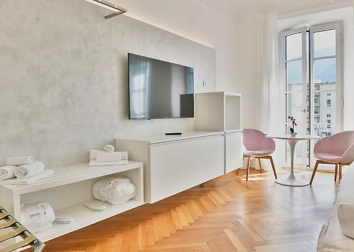 Wosching Haus Roemer Living アパート メラーノ