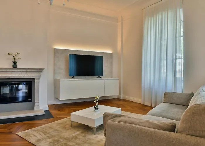 Wosching Haus Roemer Living شقة